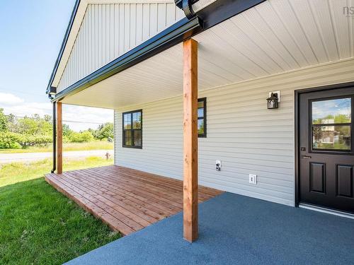 5 Mccully Crescent, Hantsport, NS 