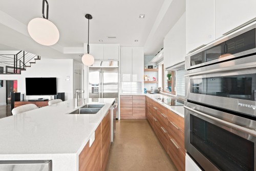 Cuisine - 33 Rue Rochefort, Repentigny (Repentigny), QC - Indoor Photo Showing Kitchen With Double Sink With Upgraded Kitchen