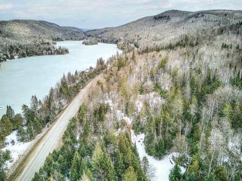 Exterior - Route 323 N., Amherst, QC 