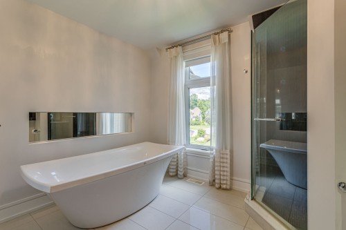 Bathroom - 417 Av. Des Crécerelles, Beaconsfield, QC 