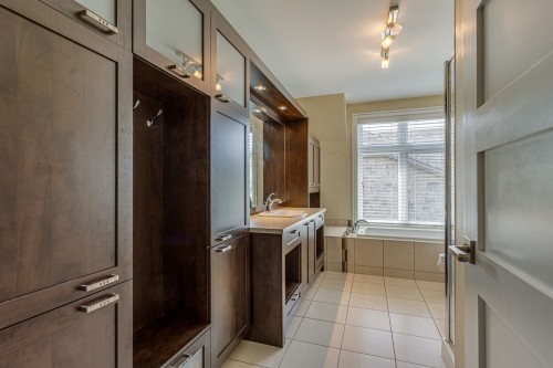 Bathroom - 417 Av. Des Crécerelles, Beaconsfield, QC 