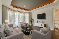Salon - 