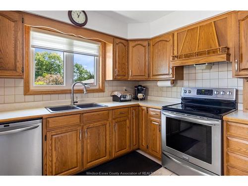 1545 Willow Drive, Ruthven, ON 