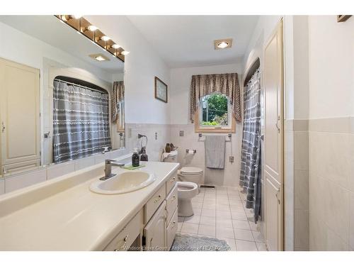 1545 Willow Drive, Ruthven, ON 