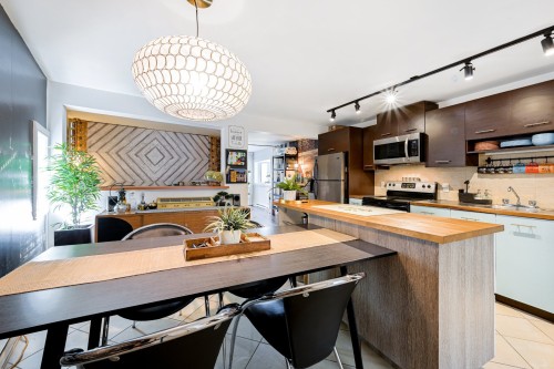 Salle à manger - 13 Rue Alfred, Laval (Sainte-Rose), QC 
