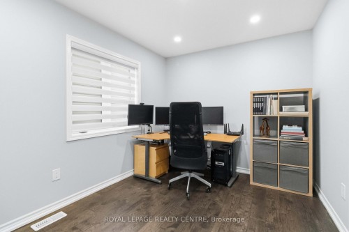 1590 Clitherow Drive, Milton, ON 