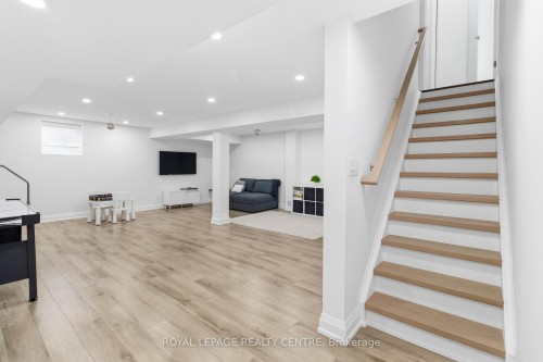 1590 Clitherow Drive, Milton, ON 