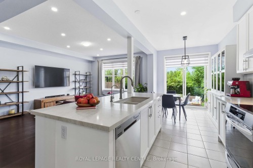 1590 Clitherow Street, Milton, ON 