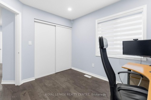 1590 Clitherow Street, Milton, ON 