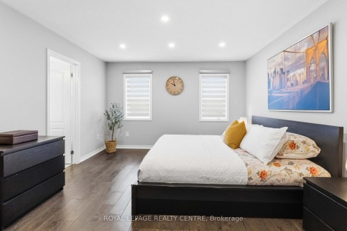 1590 Clitherow Street, Milton, ON 