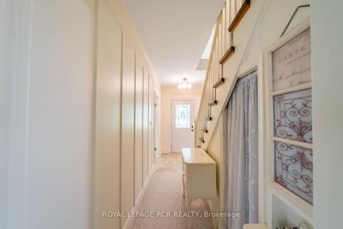 6995 Second Line W, Mississauga, ON - Indoor Photo Showing Other Room