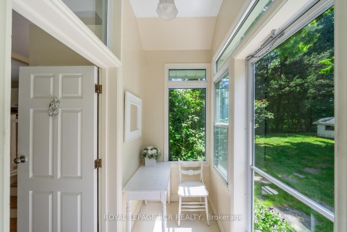 6995 Second Line W, Mississauga, ON - Indoor Photo Showing Other Room