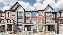 433 York Downs Boulevard  Markham, ON L6C 3R3