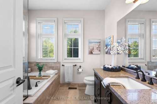 6 Masters Creek Boulevard, Mono, ON - Indoor Photo Showing Bathroom
