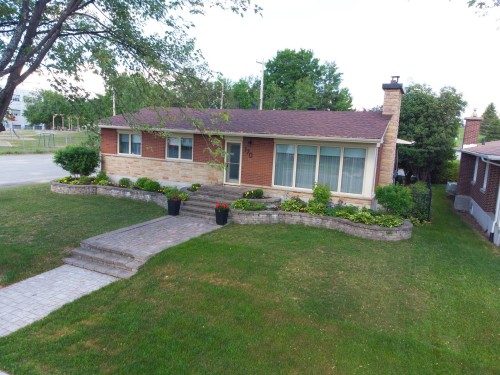 Front of Structure - 170 18E Rue, Rouyn-Noranda, QC 