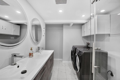 Bathroom - 422 Rue St-Laurent, Saint-Eustache, QC 