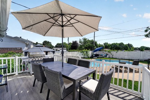 Balcony - 422 Rue St-Laurent, Saint-Eustache, QC 