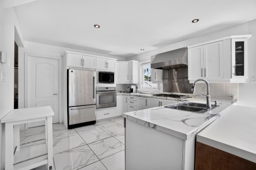Kitchen - 422 Rue St-Laurent, Saint-Eustache, QC 