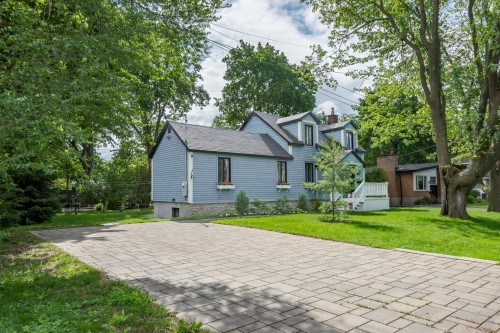 Front of Structure - 117 Av. St-Andrew, Beaconsfield, QC 