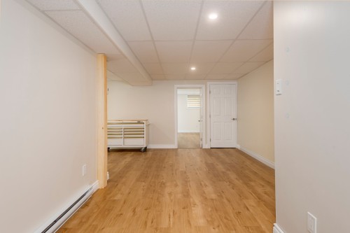 Family Room - 117 Av. St-Andrew, Beaconsfield, QC 