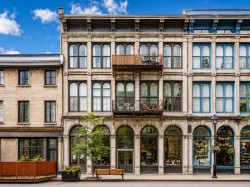 350  - 350A Rue Notre-Dame E.  Montréal (Ville-Marie), QC H2Y 1C7