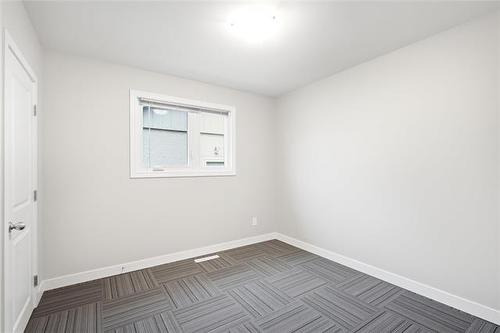 756 Mcleod Ave, Winnipeg, MB 