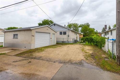 756 Mcleod Ave, Winnipeg, MB 