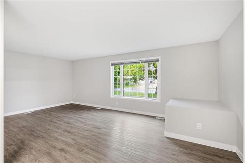 756 Mcleod Ave, Winnipeg, MB 