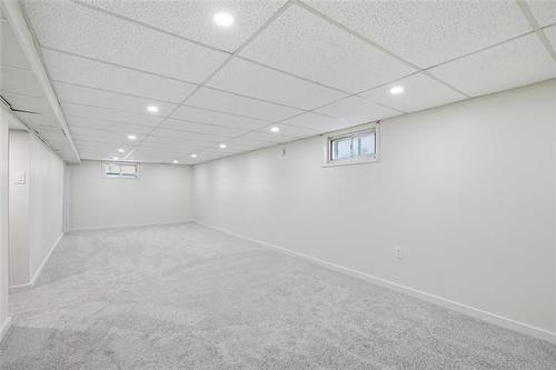 1866 Elgin Ave, Winnipeg, MB 