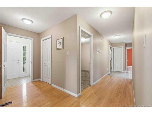 452 Pleasant Dr, Minto, NB 