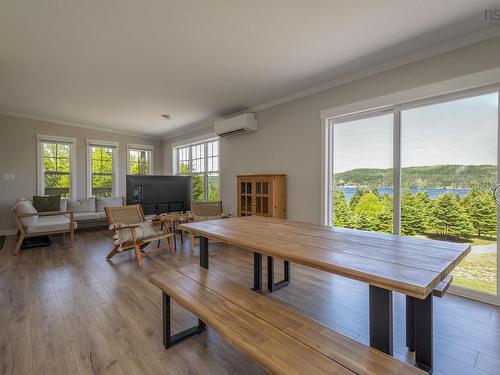 9118 316 Highway, New Harbour, NS 