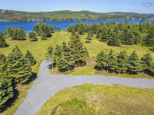 9118 316 Highway, New Harbour, NS 