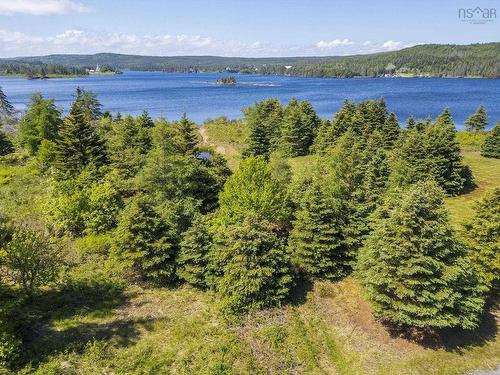 9118 316 Highway, New Harbour, NS 