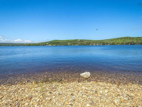 9118 316 Highway, New Harbour, NS 