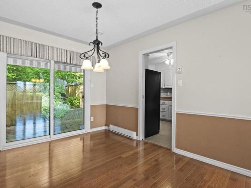 10 Plymouth Street, Halifax, NS - Indoor Photo Showing Other Room
