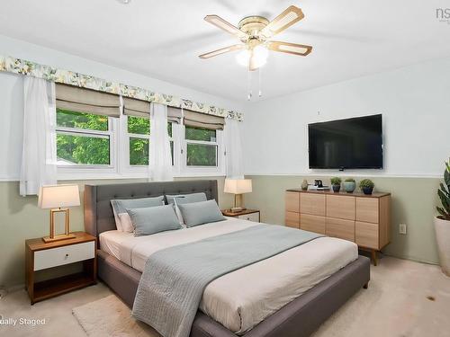 10 Plymouth Street, Halifax, NS - Indoor Photo Showing Bedroom