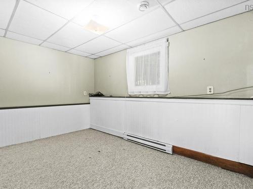 10 Plymouth Street, Halifax, NS - Indoor Photo Showing Other Room