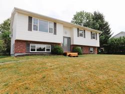 21 ICE POND Drive  Salmon River, NS B2N 6P6