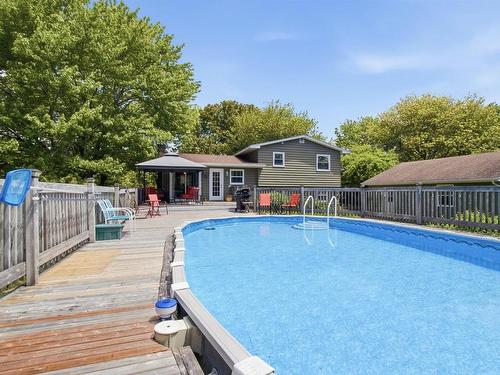 16 Mohawk Street, Hammonds Plains, NS 