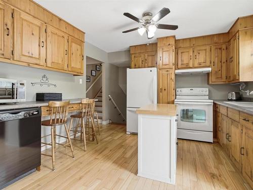 16 Mohawk Street, Hammonds Plains, NS 