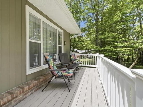 16 Mohawk Street, Hammonds Plains, NS 