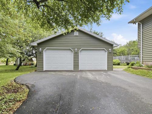16 Mohawk Street, Hammonds Plains, NS 
