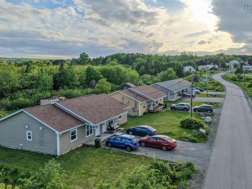 33 Deerfield Drive, Coxheath, NS 