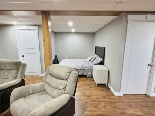 Family Room - 3005 Boul. Jean-Jacques-Cossette, Val-D'Or, QC 
