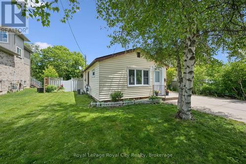 10 Macville Avenue, Kitchener, ON 