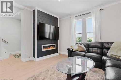 35 Shade Street, Cambridge, ON 
