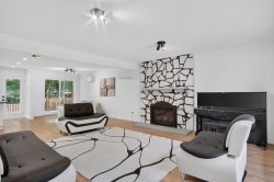 Salon - 
