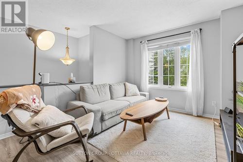 318 Gotham Private, Ottawa, ON 