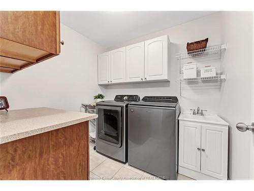 1535 Luxury, Windsor, ON 