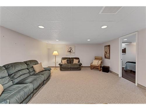 1535 Luxury, Windsor, ON 